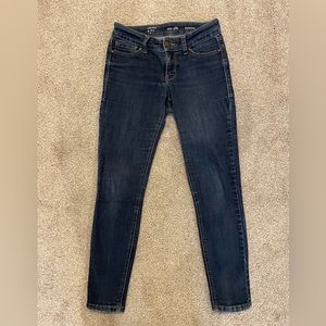 Size 2P Low-Rise Skinny Dark but Slightly Distressed Wash by Crown & Ivy